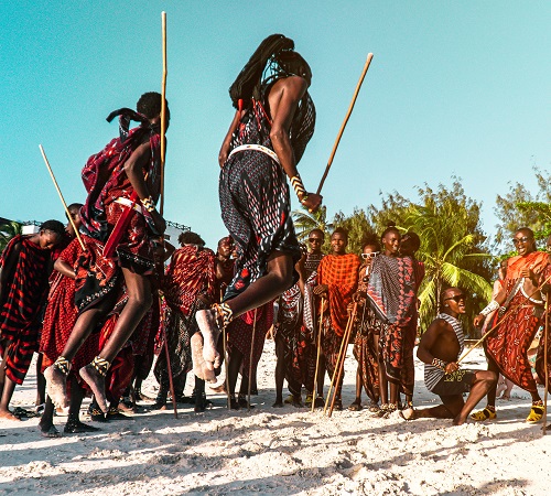 Tanzania day trips & cultural tour